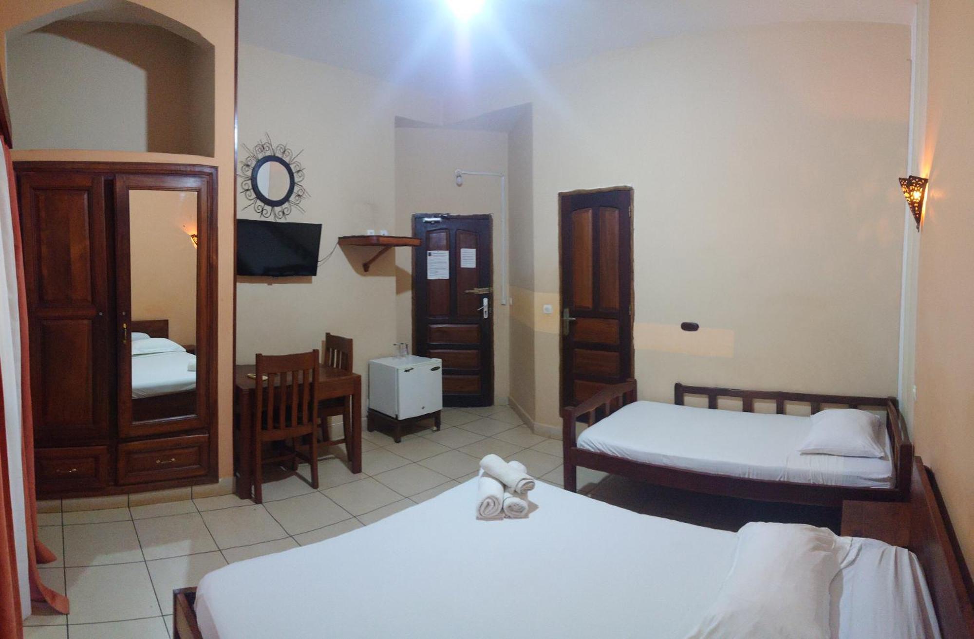 Central Hotel Antsiranana Luaran gambar
